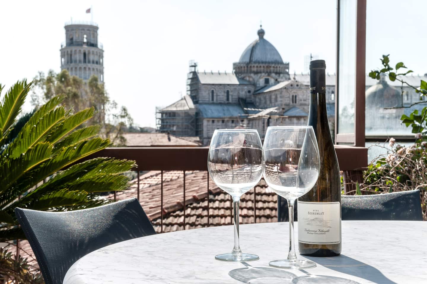 Top Flat With Terrace And View On Leaning Tower