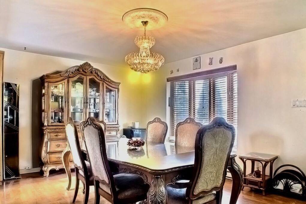 dining room