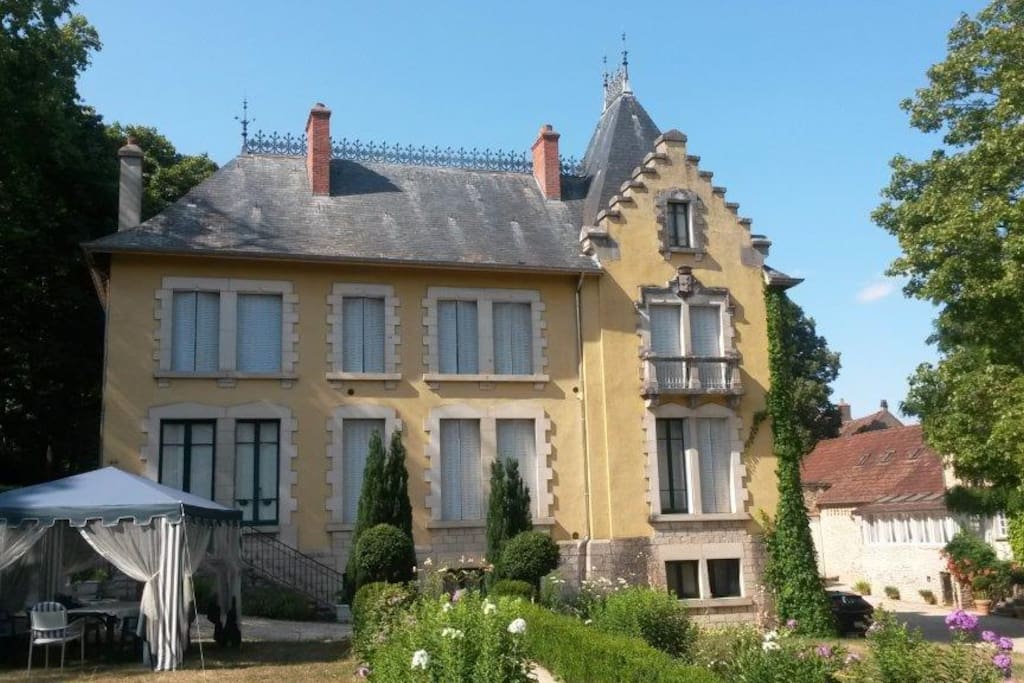 The Château de Sens