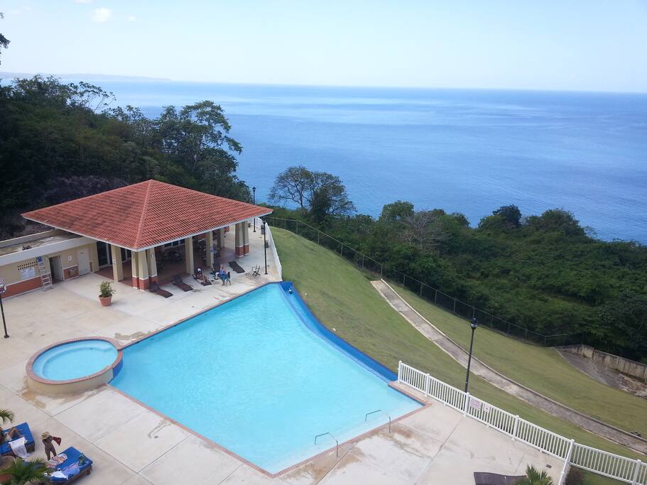 Top 100 Airbnb Rentals 2017 in Aguadilla, Puerto Rico