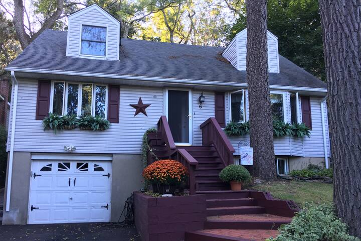 Charming Private One Bedroom Apartment-Centerport