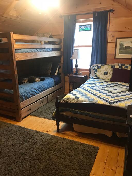 Second bedroom