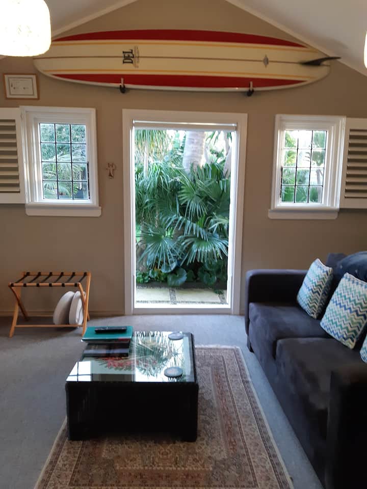 'Listowel' On Tukapa - New Plymouth