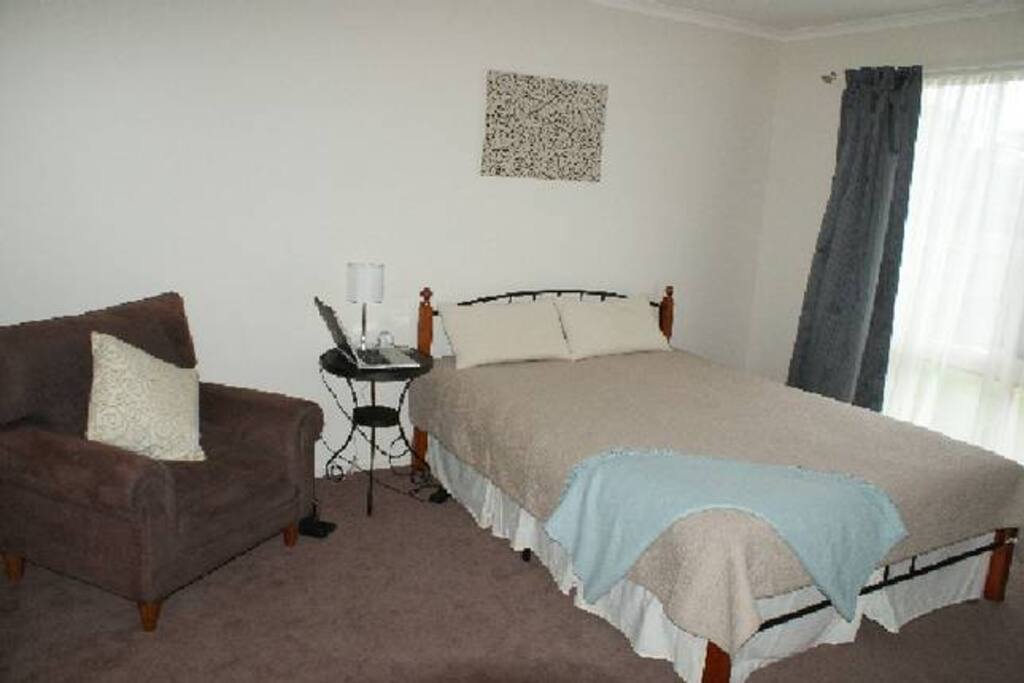 Master bedroom with ensuite and WIR