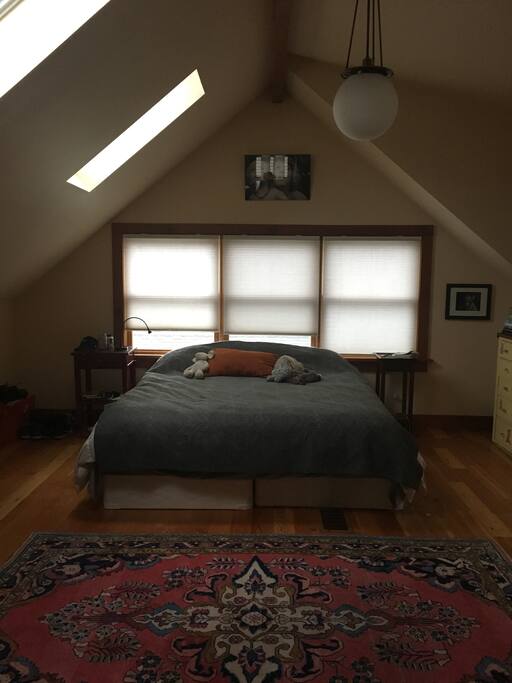 King bed in main room