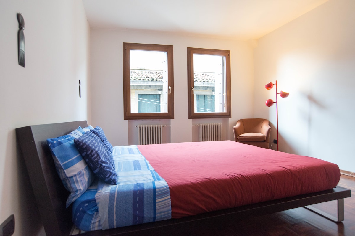 Best Airbnbs In Venice Italy