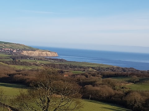 Hazel Cottage nestled twixt coast and Moorland
