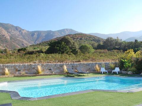 terraced villa private pool, close to sea/river