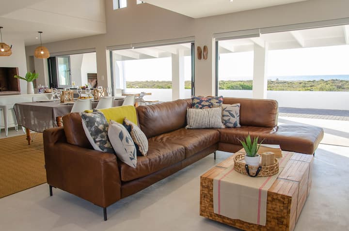 Bella La Vita... A Beautiful Beachfront Villa. - Velddrif