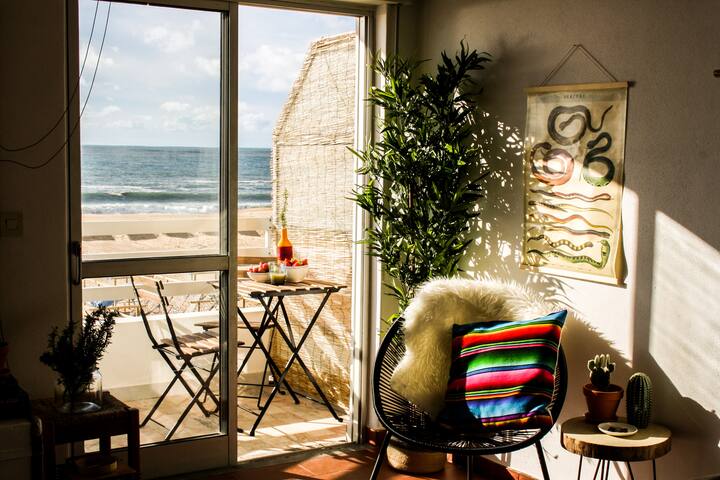 Casa Azul 2 - Nazaré, em frente ao mar