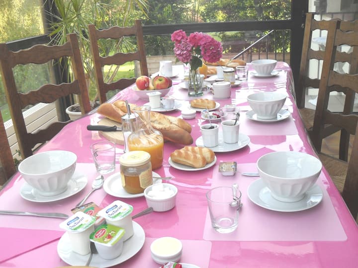 La Grande Famille - Le Petit Chalet - Le Touquet-Paris-Plage