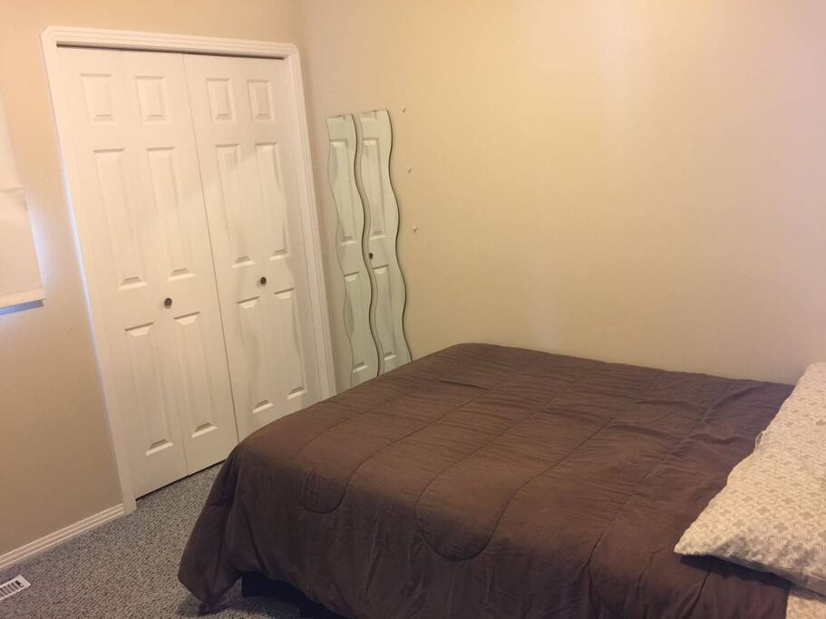 Upstairs bedroom 1