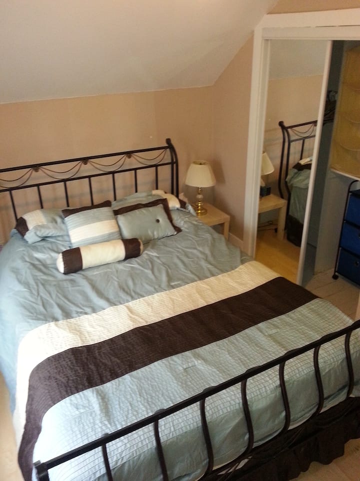 Chumba kikubwa cha kulala