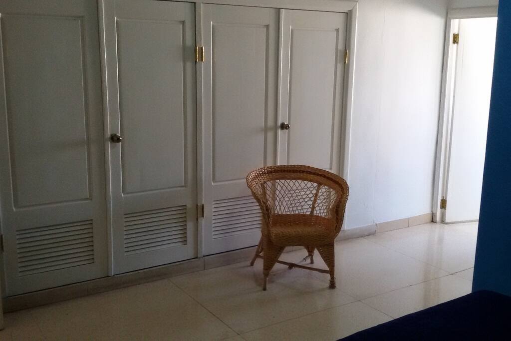 Closet del dormitorio