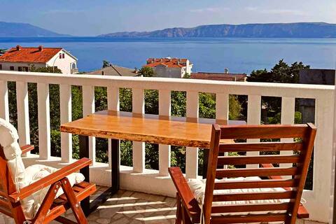 Elegant apartmant with unique panorama sea view