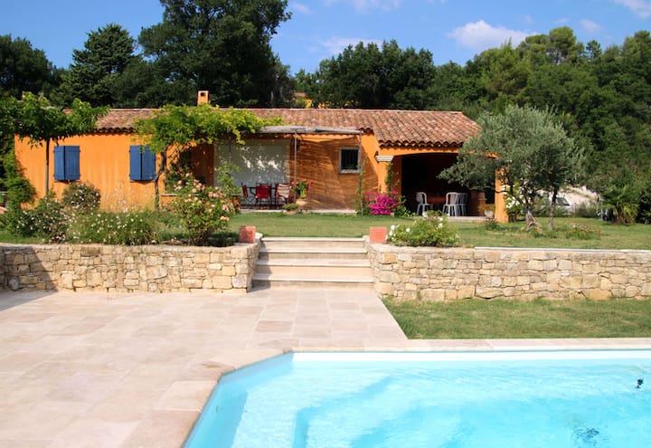 Maison Provençale Avec Piscine - Cadarache