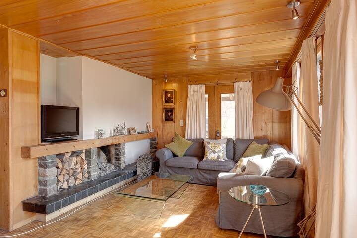 Swiss Chalet – Stunning view gallery image 4