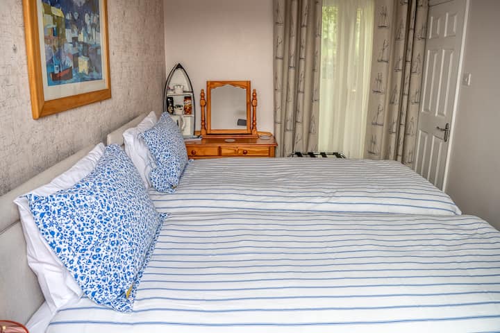 Საწოლები, როგორც 2 × 3' ერთადგილიანი საწოლები