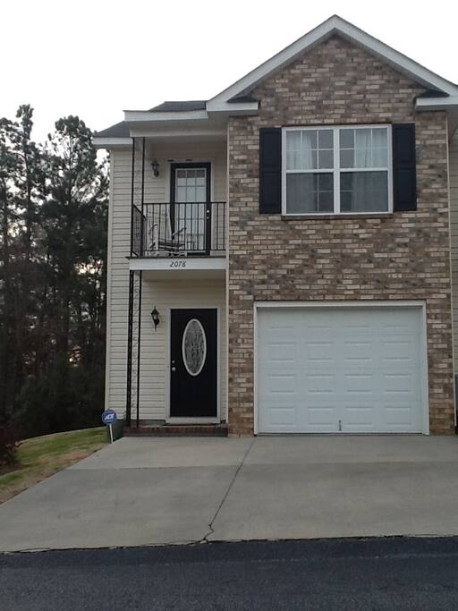 Top 100 Airbnb Rentals 2017 in Augusta,