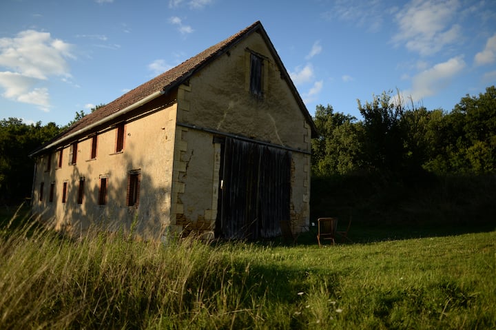 Les Bories - Rustic Studio Barn In The Fields - Le Bugue