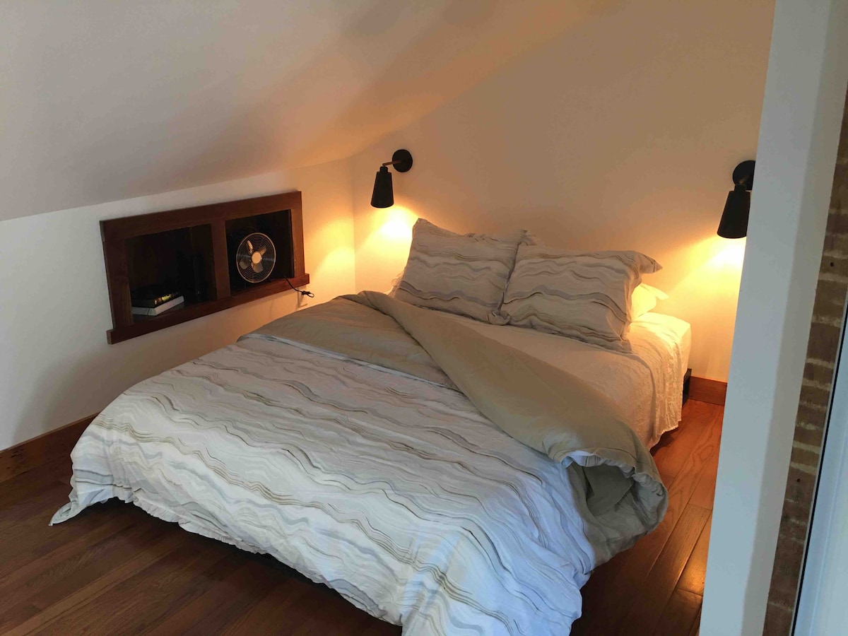 Cherry Loft