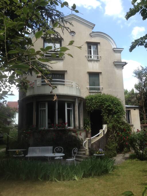 MAISON