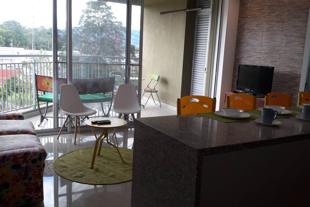 Sala Comedor/balcon con vista