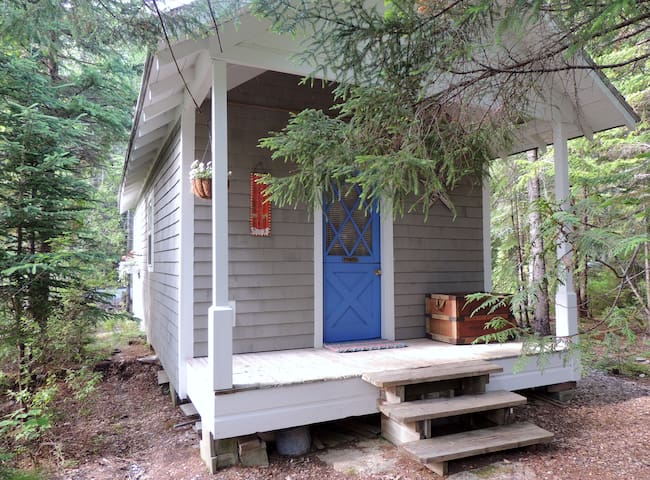 Airbnb Maine Vacation Rentals Places To Stay