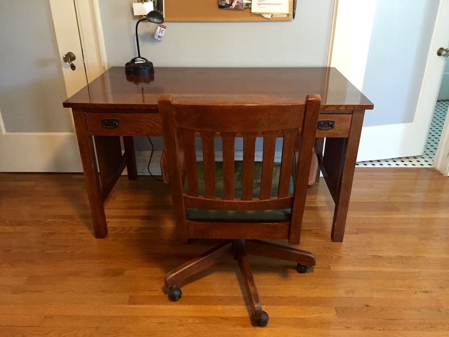 Large Desk