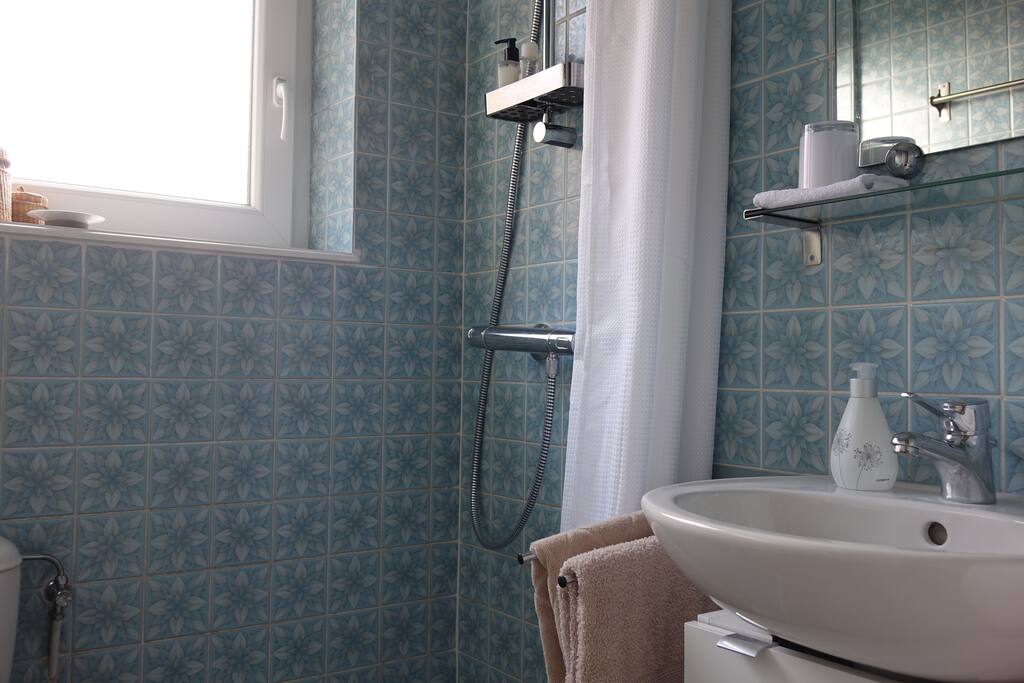 Salle de bains complète !