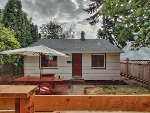 Classic Cape Cod in a Peaceful Neighborhood