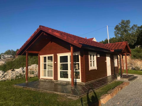 Great cabin with high standard, view and evening sun