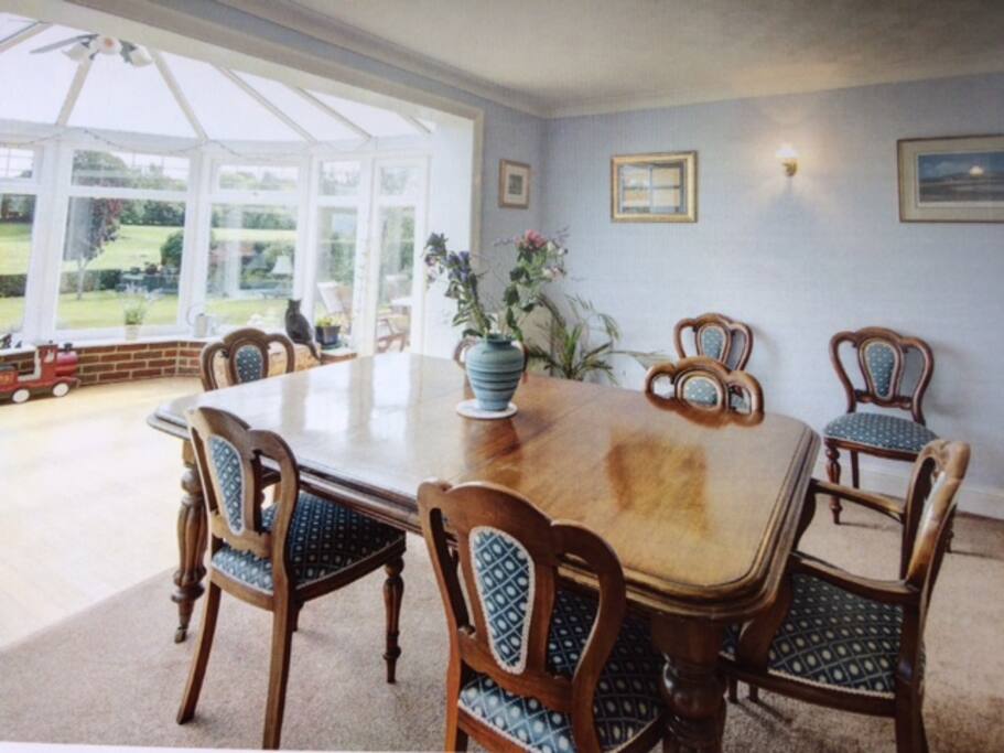 Large Conservatory / Dining Room (toys for under 5's if required)