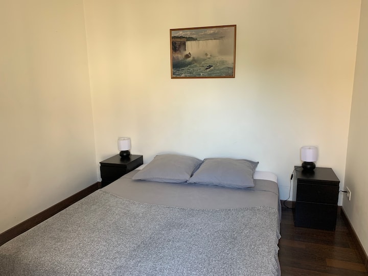 Dormitorio 2 con cama de 160 cm