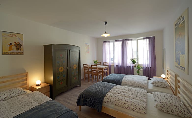 Three-bed room in Interlaken