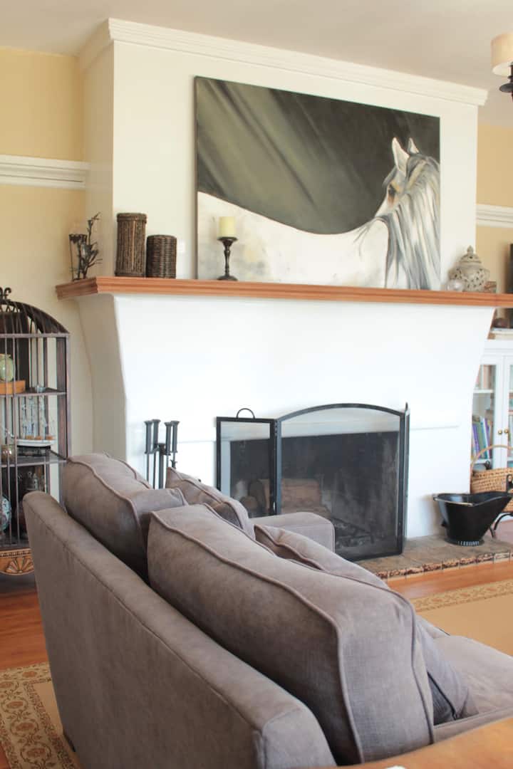 Historic Landmark House room 3 Houses for Rent in Seaside