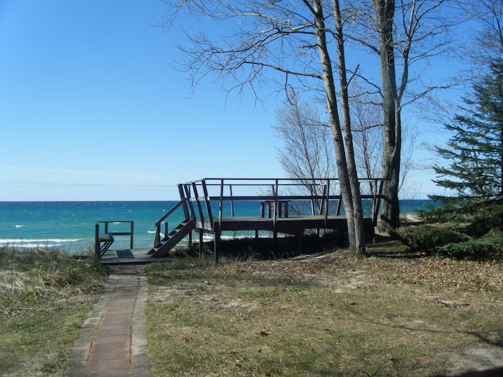 2 Bedroom Lake Michigan Private Beach Cabins for Rent in Manistee