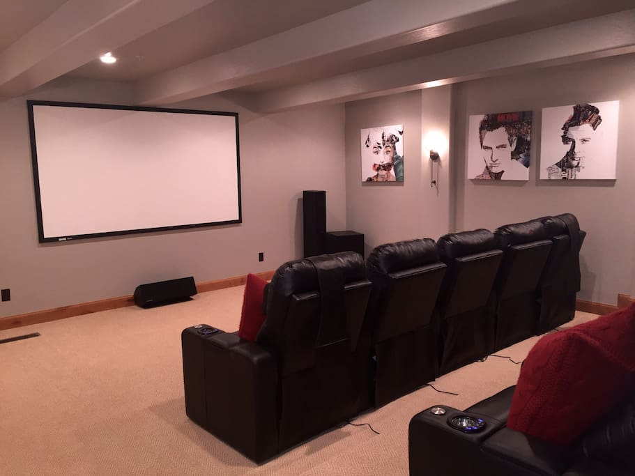The theater room! Everyone's favorite place to relax.