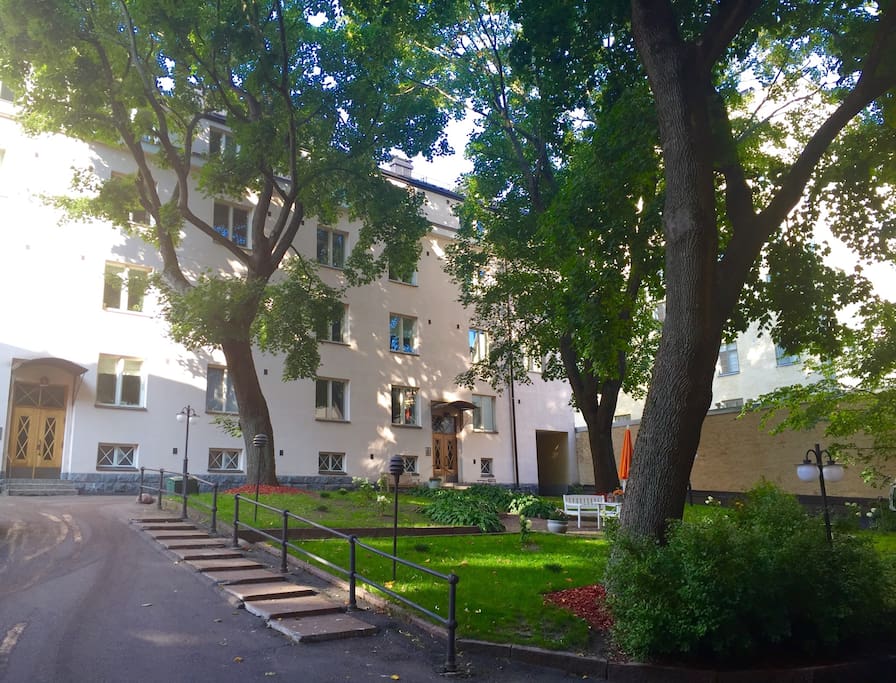 Our cozy courtyard.