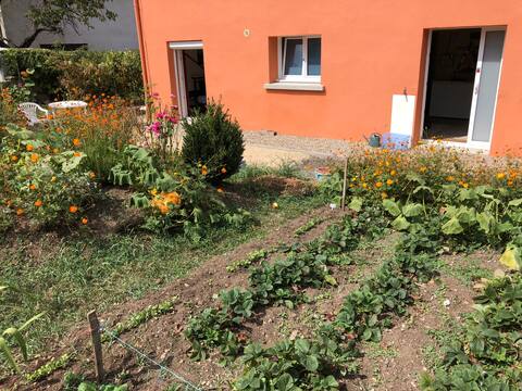 Holiday apartment "pied de Garde"