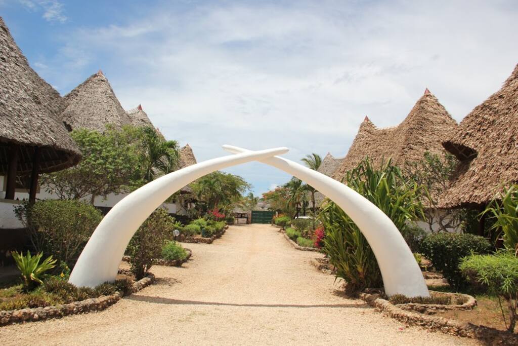 Outside area near pool