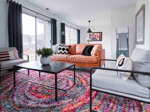 Cozy Hillside Home With Very Fast Wi-Fi