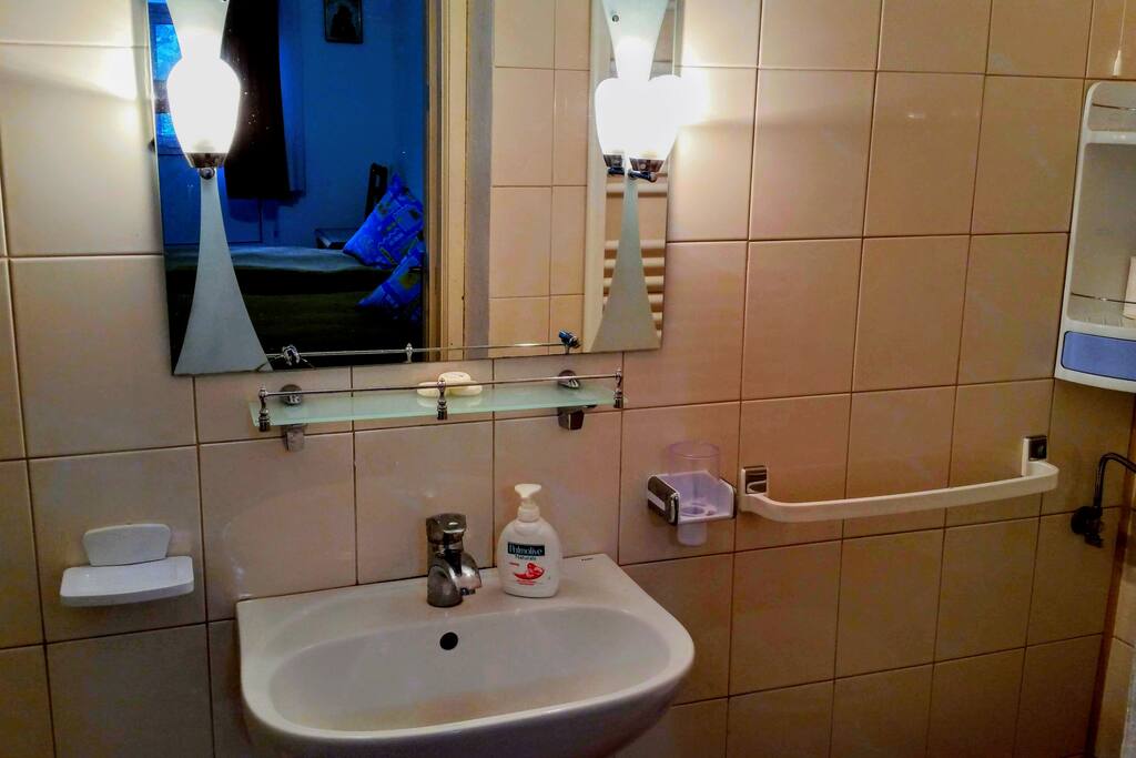 En-suite bathroom