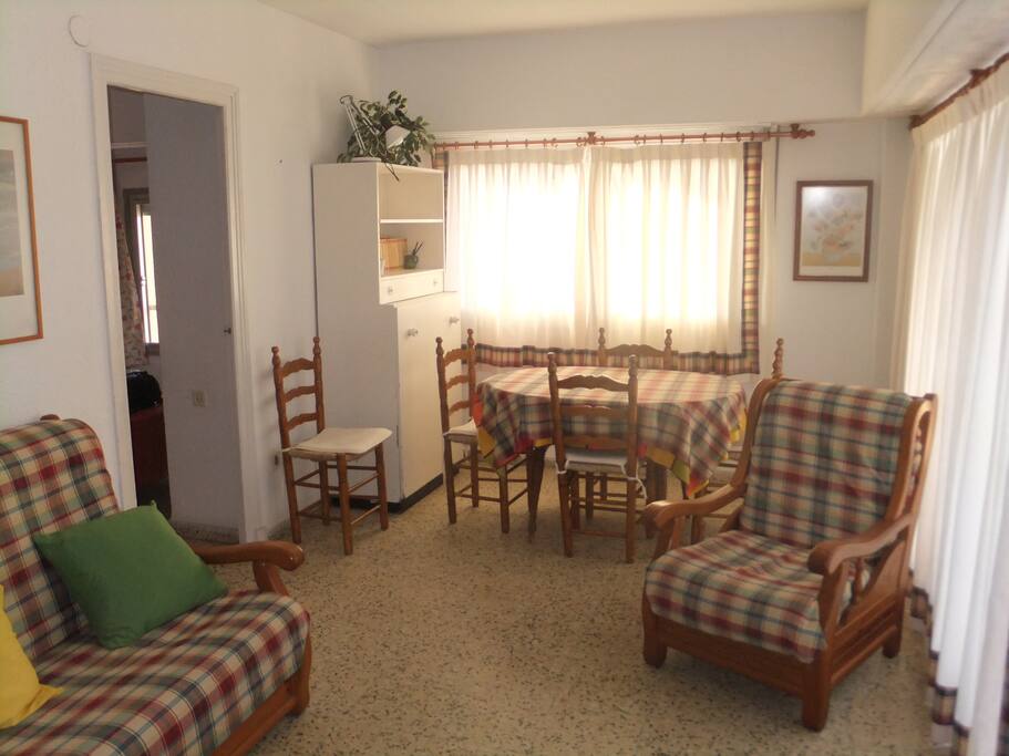 living / dining room