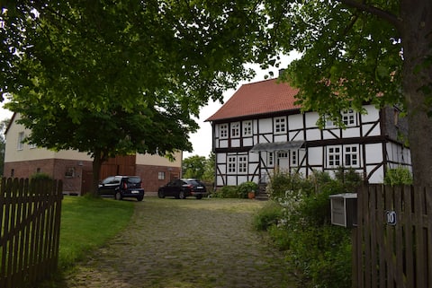 Successful Airbnb property: Cozy apartment on idyllic farm complex in Hessen