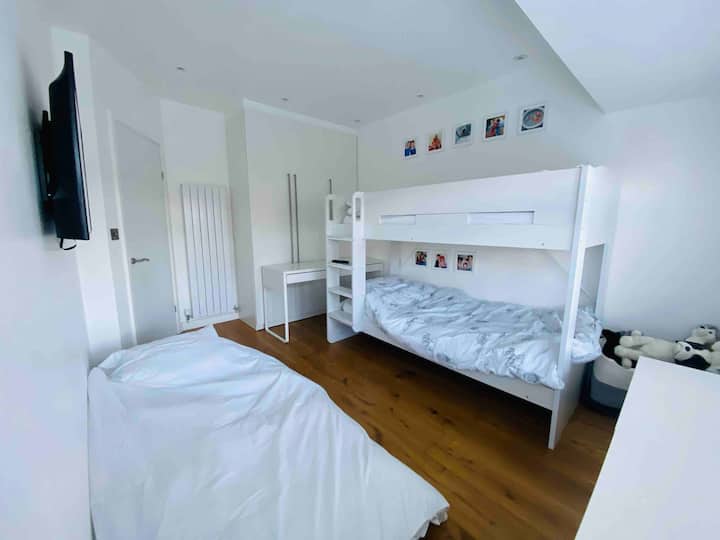 Dormitorio con capacidad para 3 personas 