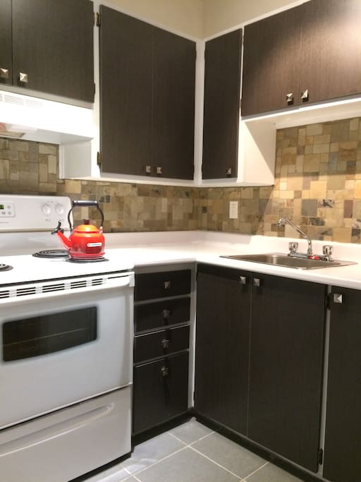 Fully equipped kitchen