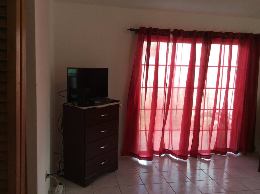 TV