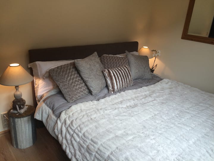 1 - ва спалня 