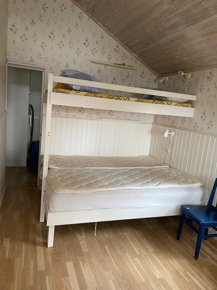 Sovrum i lillstugan